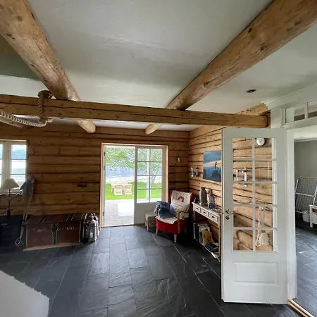 Dom wakacyjny House With Oceanview