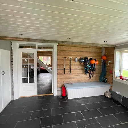 House With Oceanview * Stryn