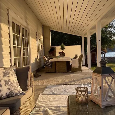 Dom wakacyjny House With Oceanview